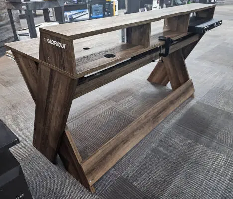 Glorious - Sound Desk Pro Studio Workstation - Walnut 2